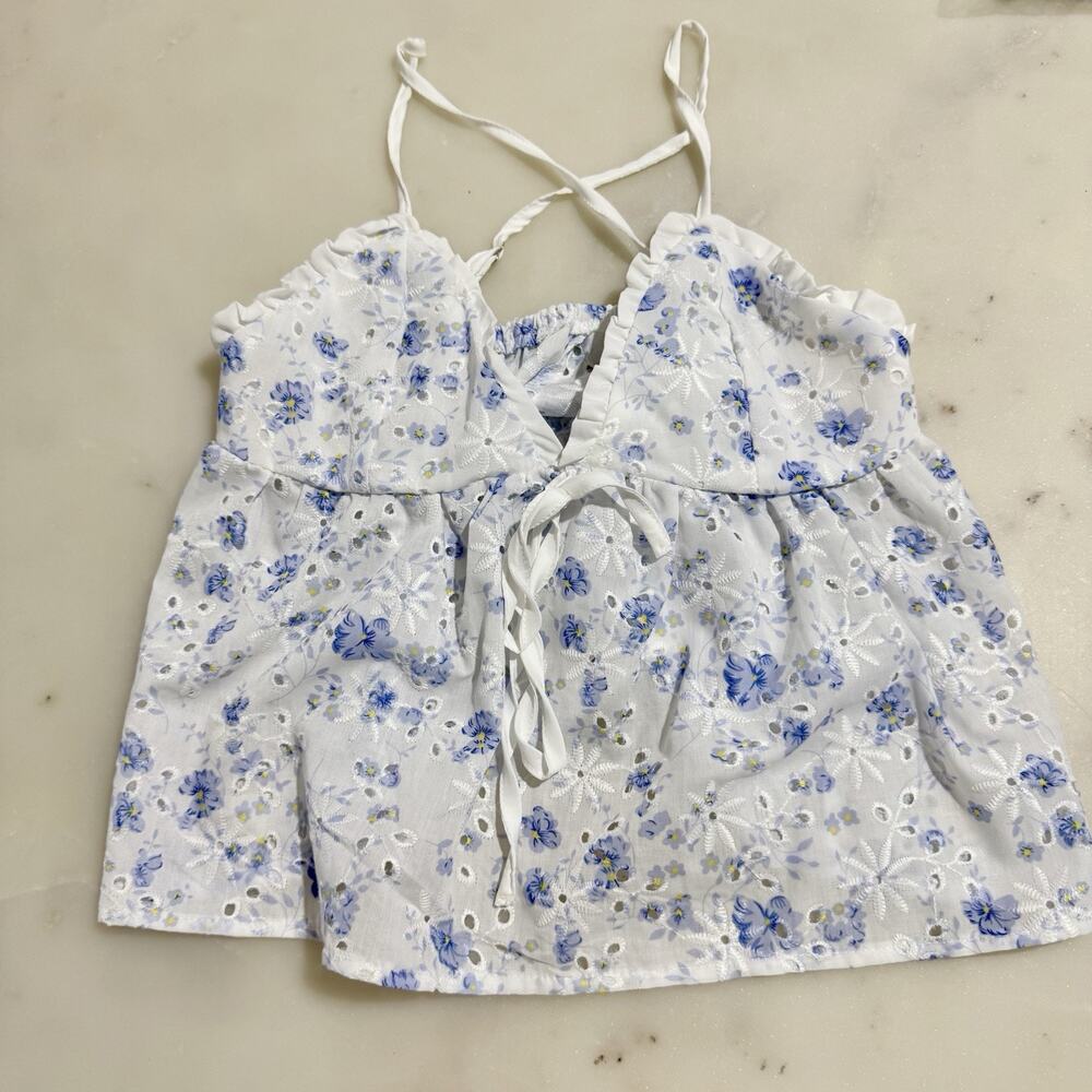 Sleeveless Floral White Blue Eyelet Cotton Camisole Tank Top V Neck Tie Accent